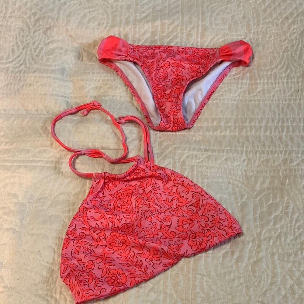 Billabong halter top bikini-reversible, size Large